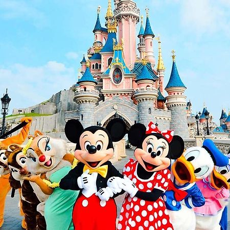 Disney In Two Min Chessy (Seine-et-Marne) Exterior foto